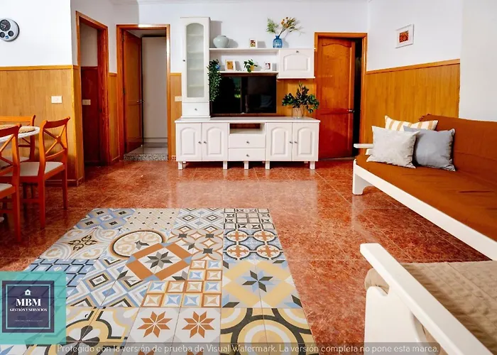 In Balcon De Mit Privatem Pool Holiday home Telde