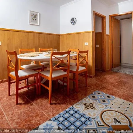 In Balcon De Mit Privatem Pool Holiday home *